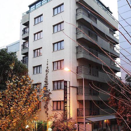 Uestuen Hotel Alsancak Измир Экстерьер фото