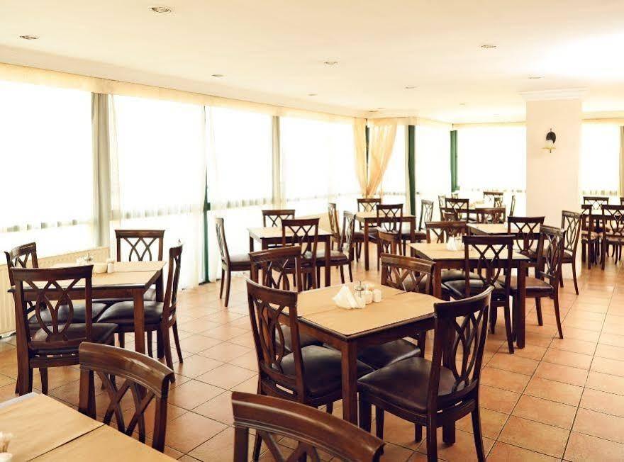 Uestuen Hotel Alsancak Измир Экстерьер фото